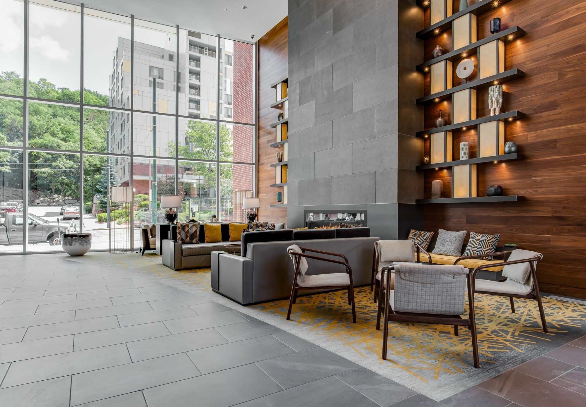 Global Luxury Suites Longwood Medical Brookline Bagian luar foto