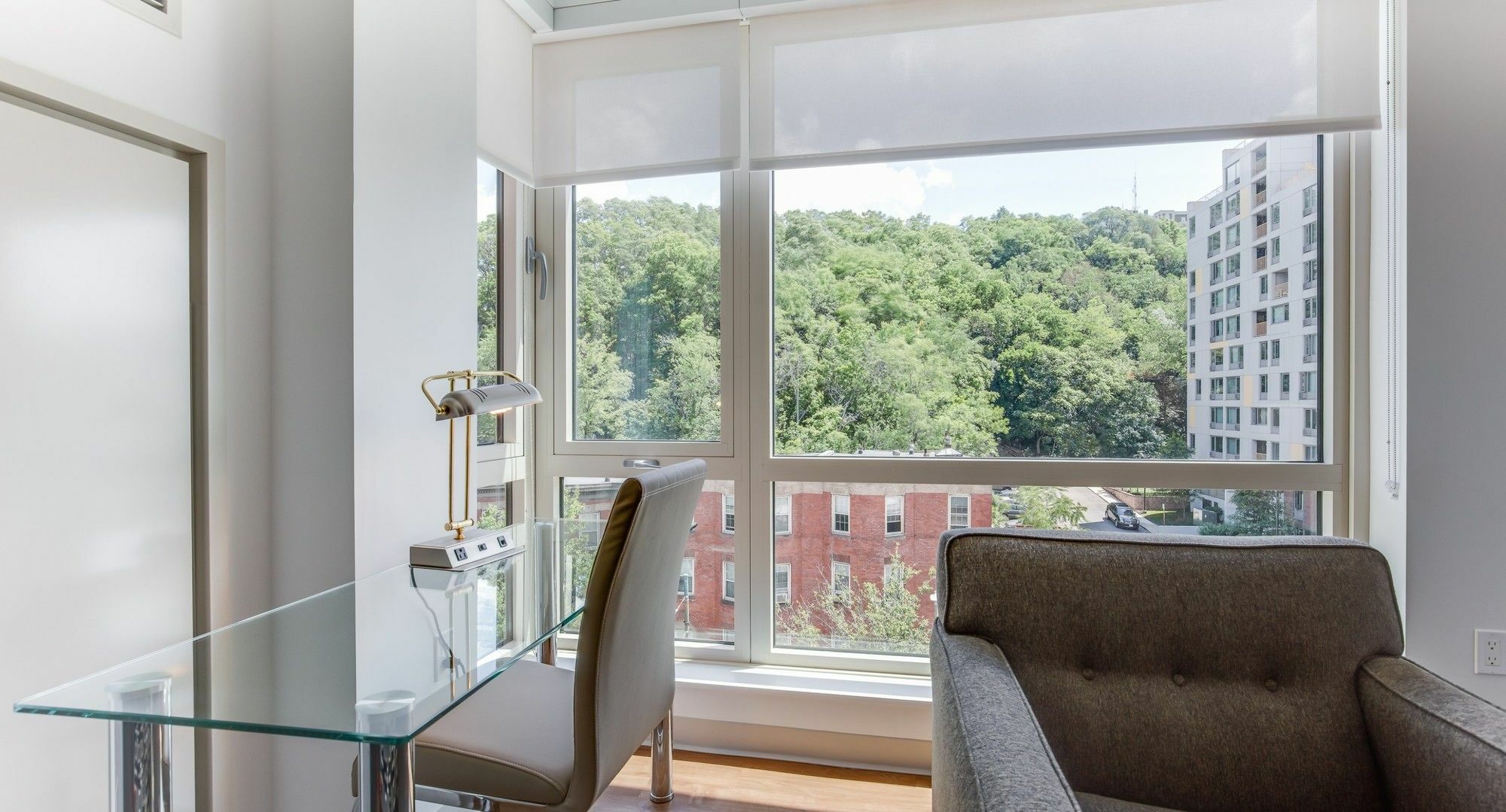 Global Luxury Suites Longwood Medical Brookline Bagian luar foto