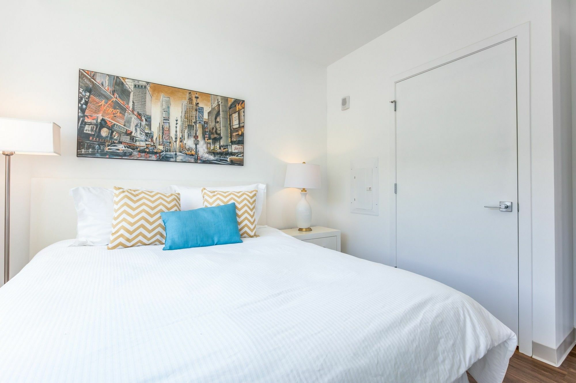 Global Luxury Suites Longwood Medical Brookline Bagian luar foto