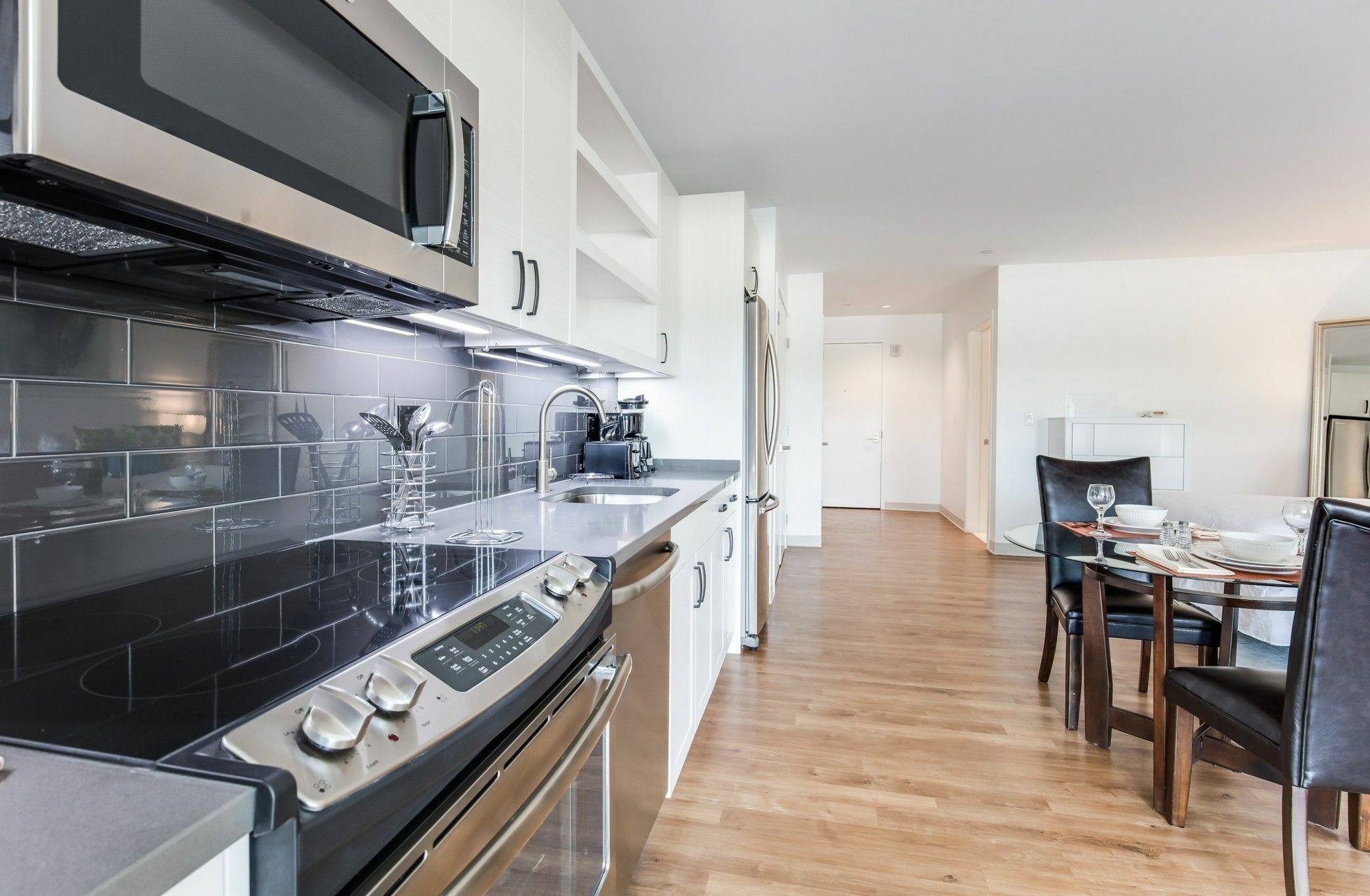 Global Luxury Suites Longwood Medical Brookline Bagian luar foto